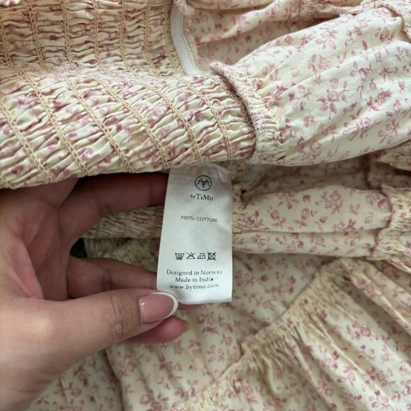 ByTiMo smocked floral puff sleeve dress size M - Picture 10 of 11